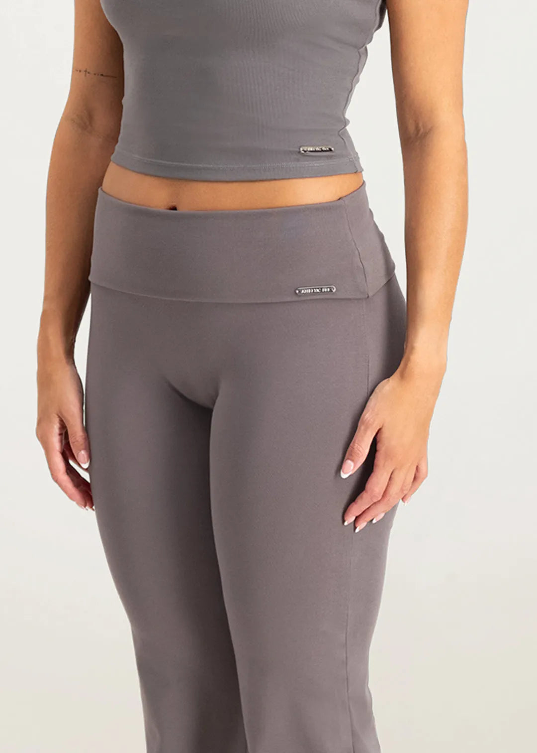 ★GLOWNY★247 DAY SNUG FLARE PANTS (MELANGE GRAY)★正規品 GLOWNY 247 DAY SNUG FLARE PANTS メランジェグレー
