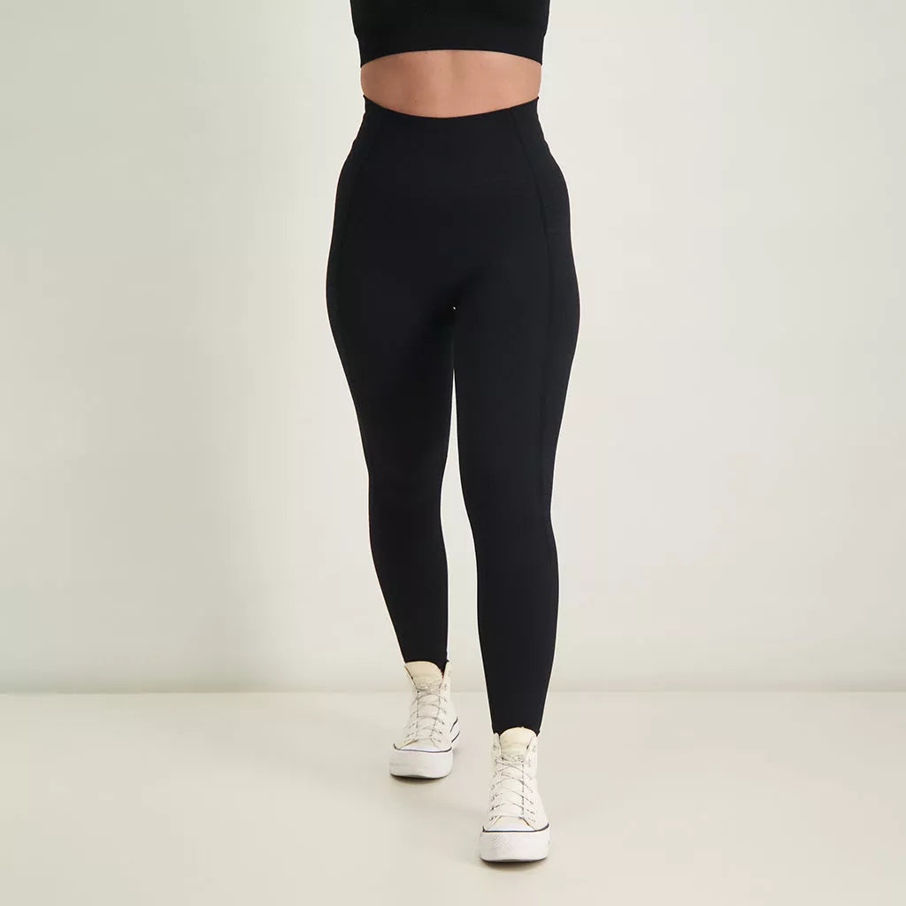 Balance Collection - Scrunch legging - women - activewear - Athletic Bee